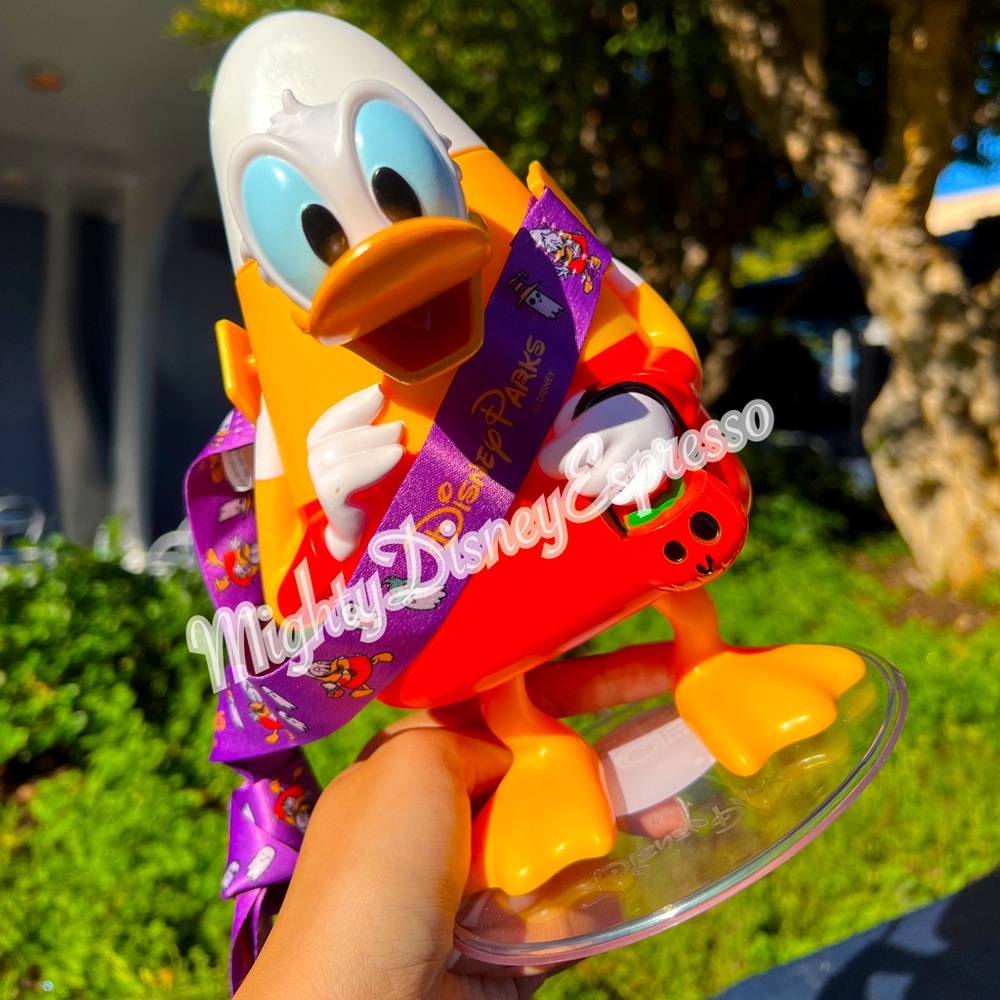 Donald Candy Corn Sipper